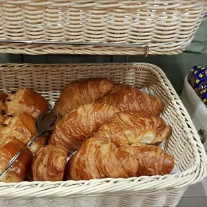 Hotel De La Cite Rougemont, París